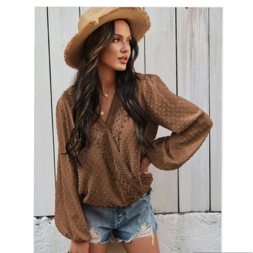 Brown Lace Dotted Long Sleeve Flowy Blouse L